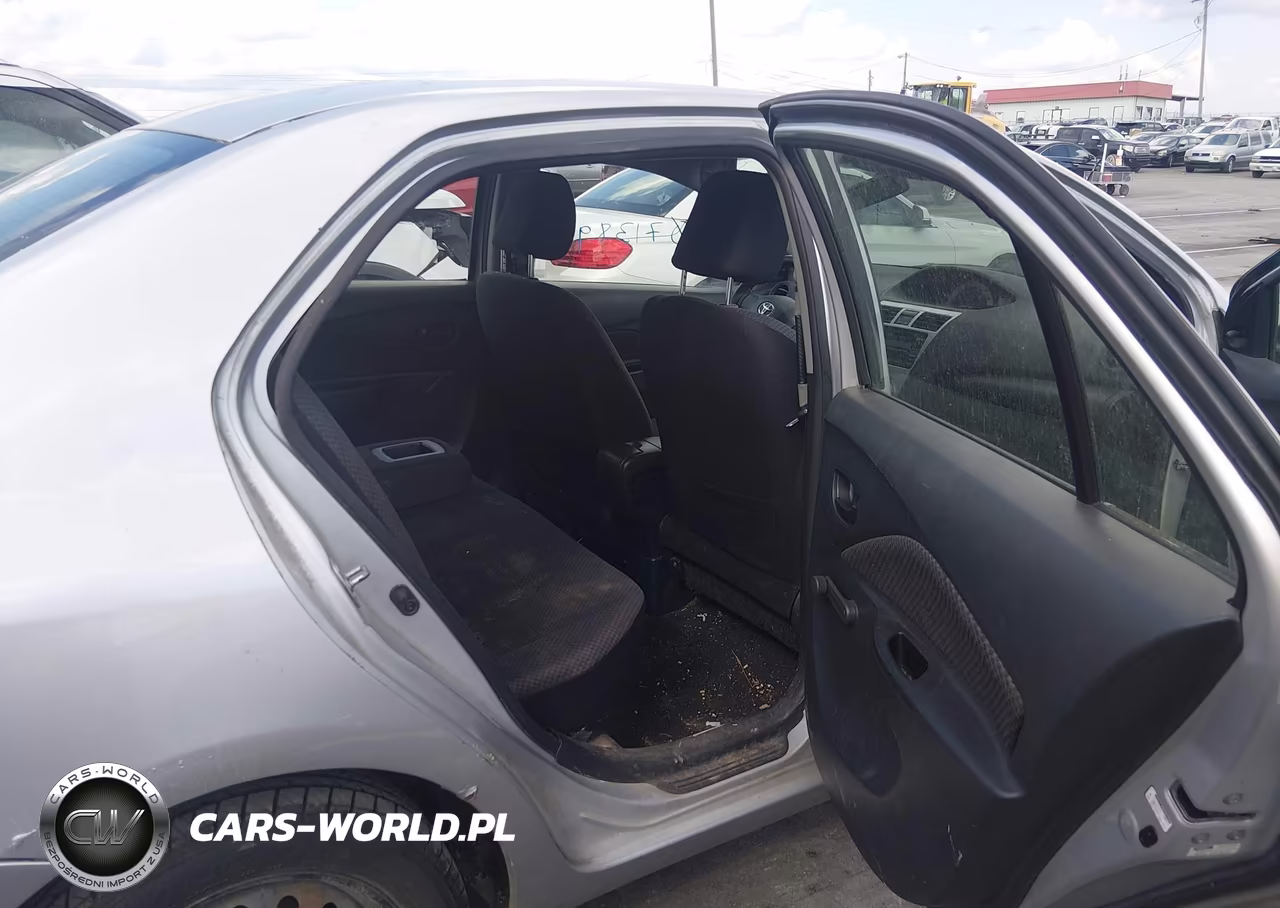2007 Toyota Yaris VIN:JTDBT923171051099 - 8