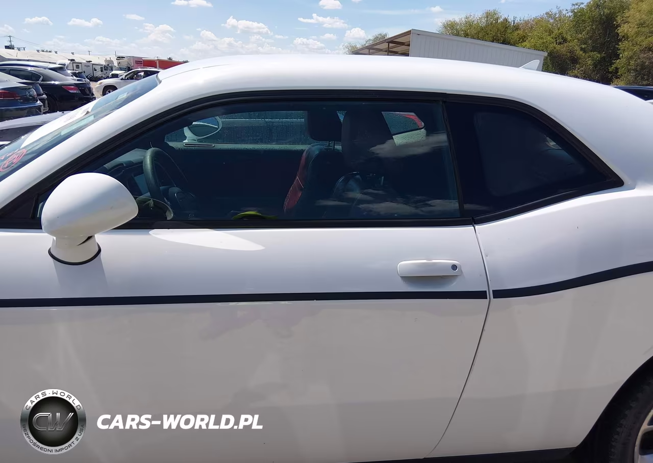 2015 Dodge Challenger Sxt Plus VIN:2C3CDZBG9FH759352 - 14