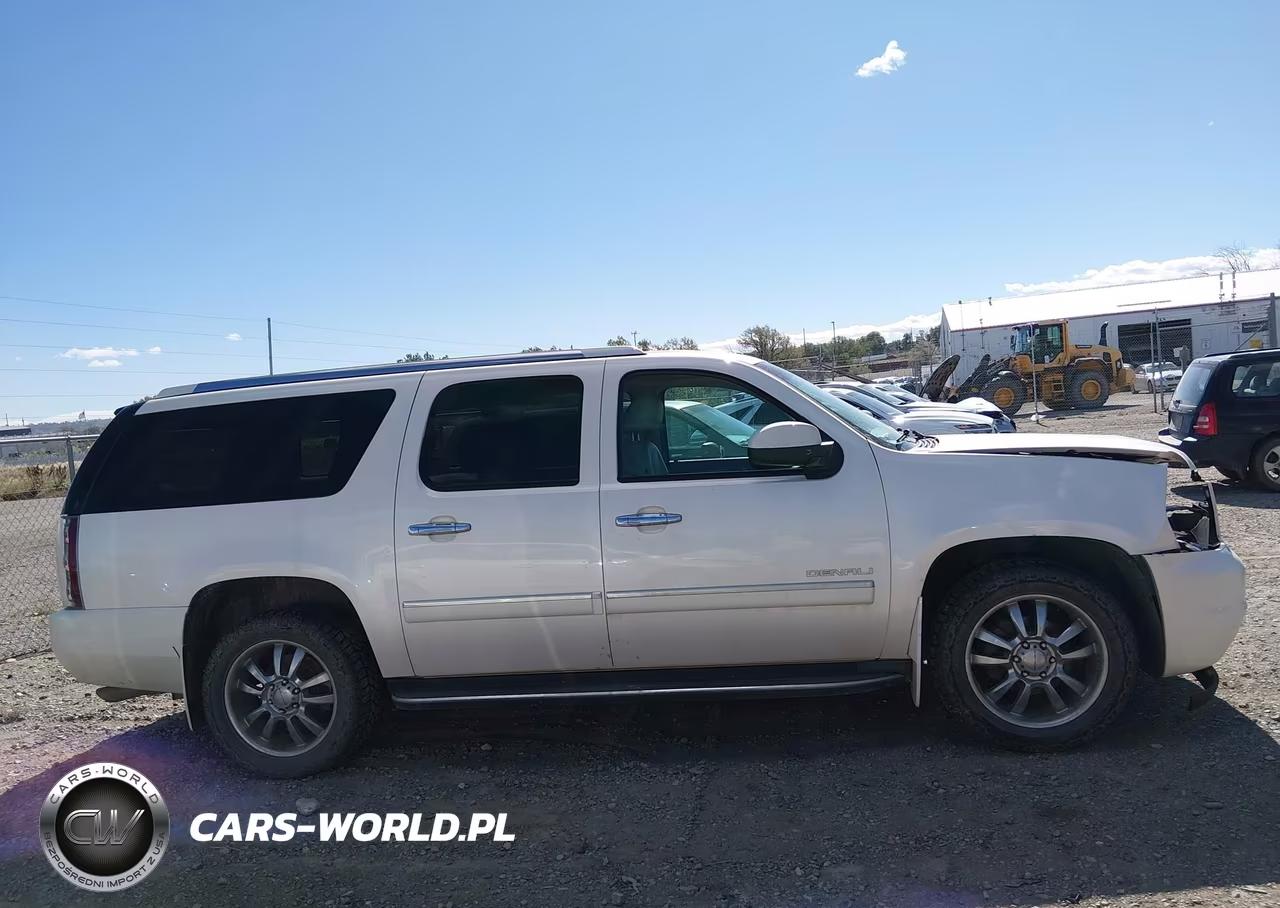 2014 GMC Yukon Xl 1500 Denali VIN:1GKS2MEF1ER136121 - 13