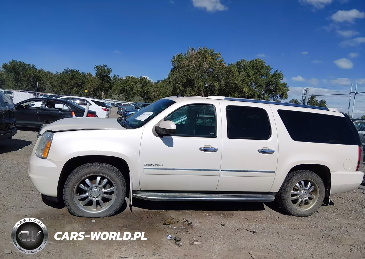 2014 GMC Yukon Xl 1500 Denali VIN:1GKS2MEF1ER136121 - 14