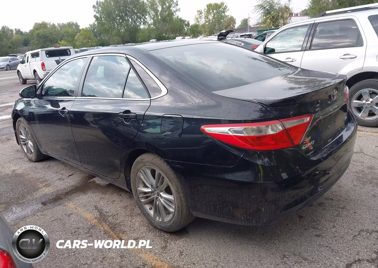 2015 Toyota Camry Se VIN:4T1BF1FK7FU115150 - 3