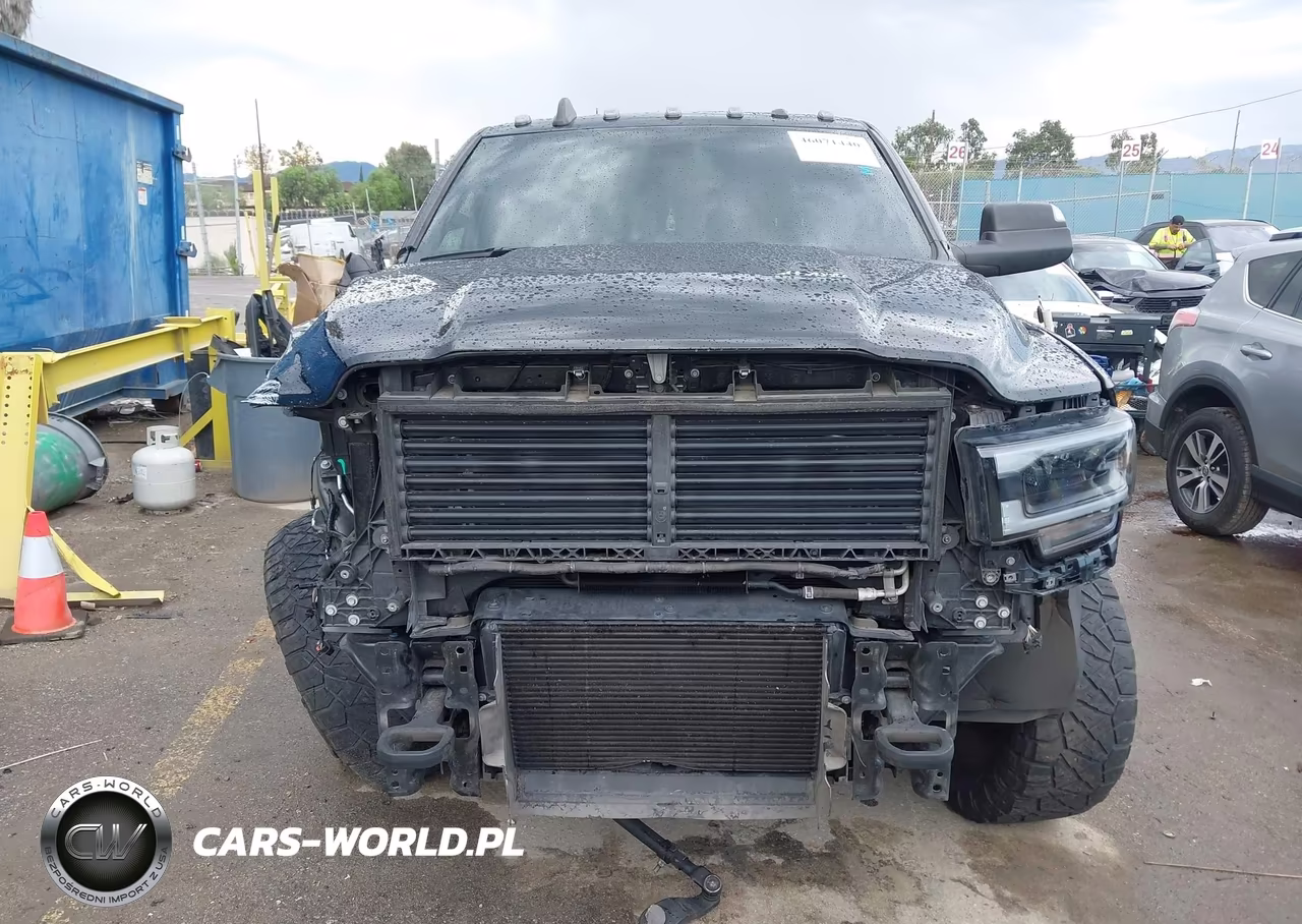 2022 Ram 2500 Laramie 4X4 6'4 Box VIN:3C6UR5FL2NG371399 - 13