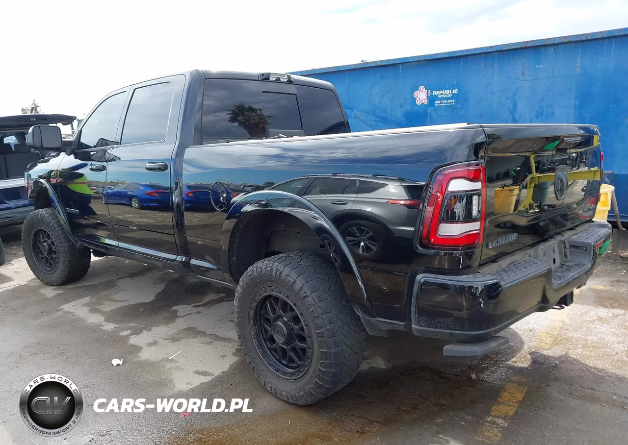 2022 Ram 2500 Laramie 4X4 6'4 Box VIN:3C6UR5FL2NG371399 - 3