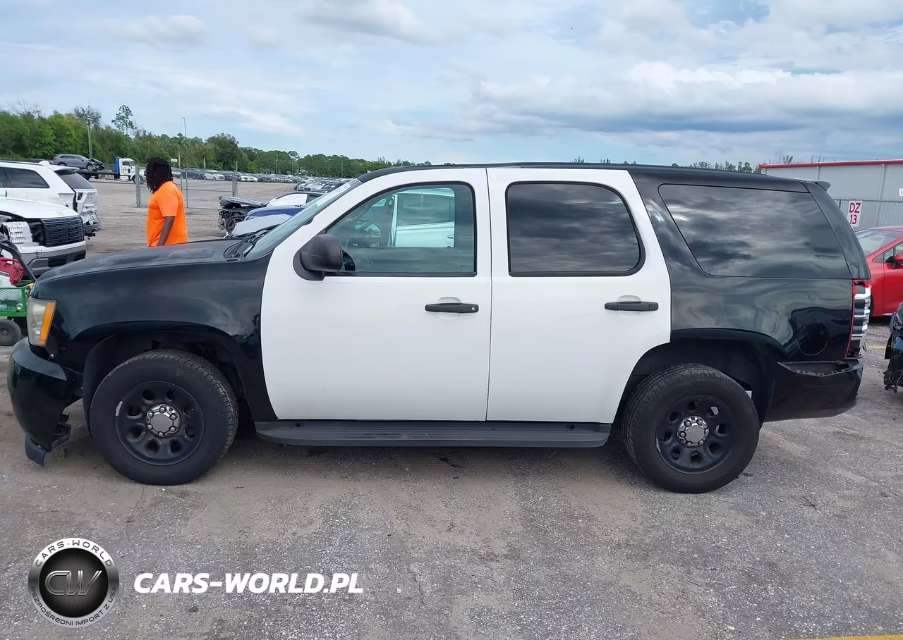 2013 Chevrolet Tahoe Commercial Fleet VIN:1GNLC2E04DR219528 - 14