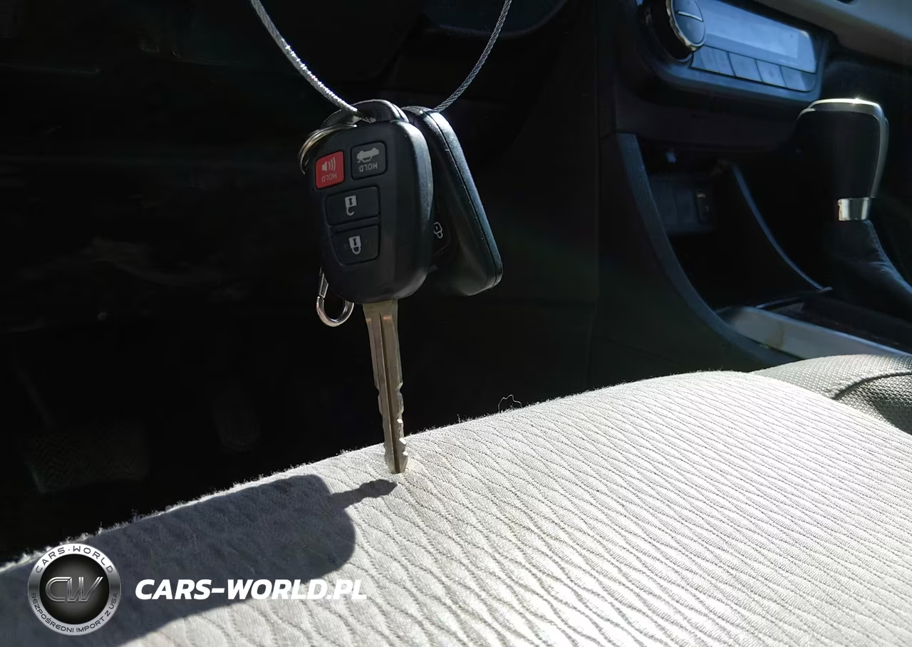 2014 Toyota Corolla Le VIN:5YFBURHE3EP131213 - 11