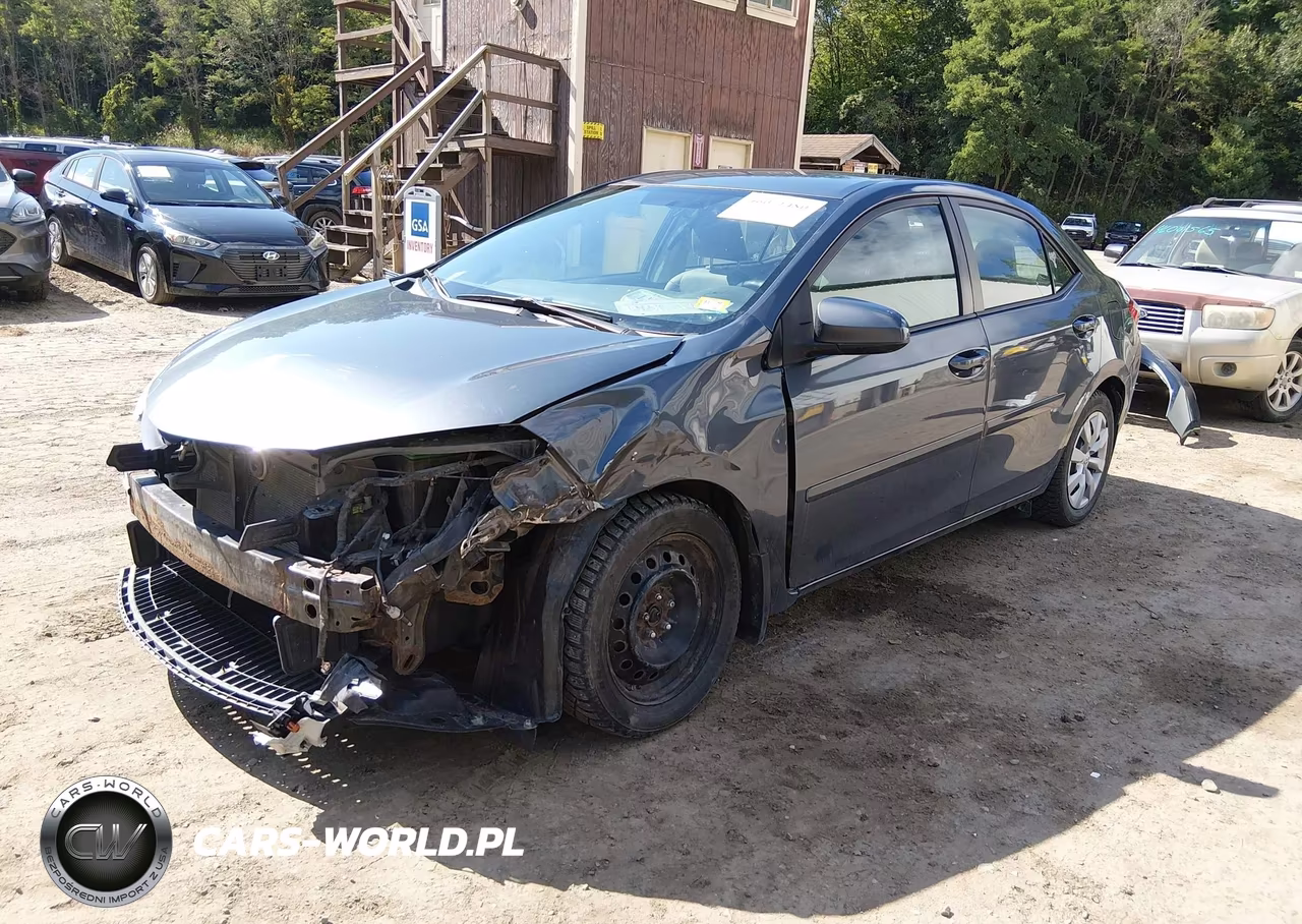 2014 Toyota Corolla Le VIN:5YFBURHE3EP131213 - 2