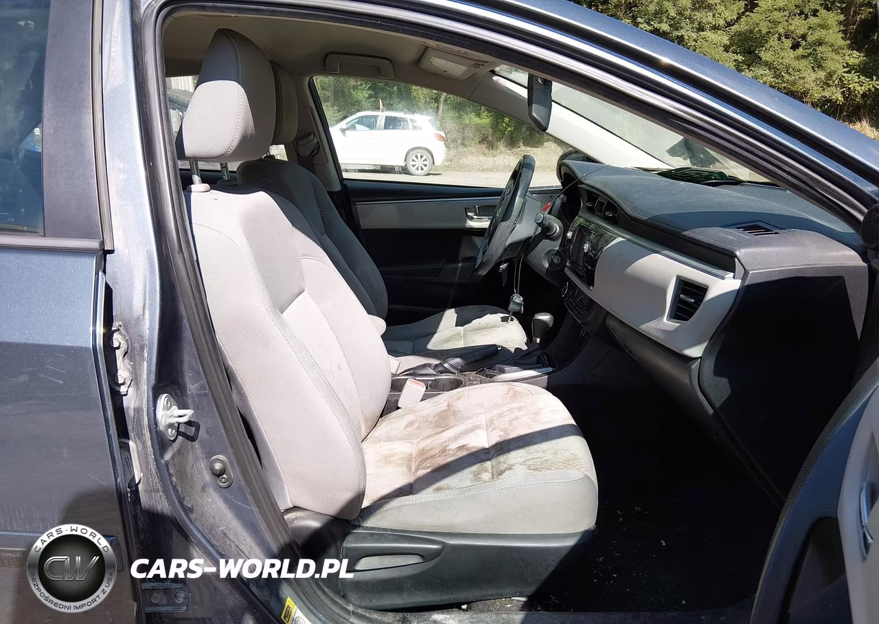 2014 Toyota Corolla Le VIN:5YFBURHE3EP131213 - 5