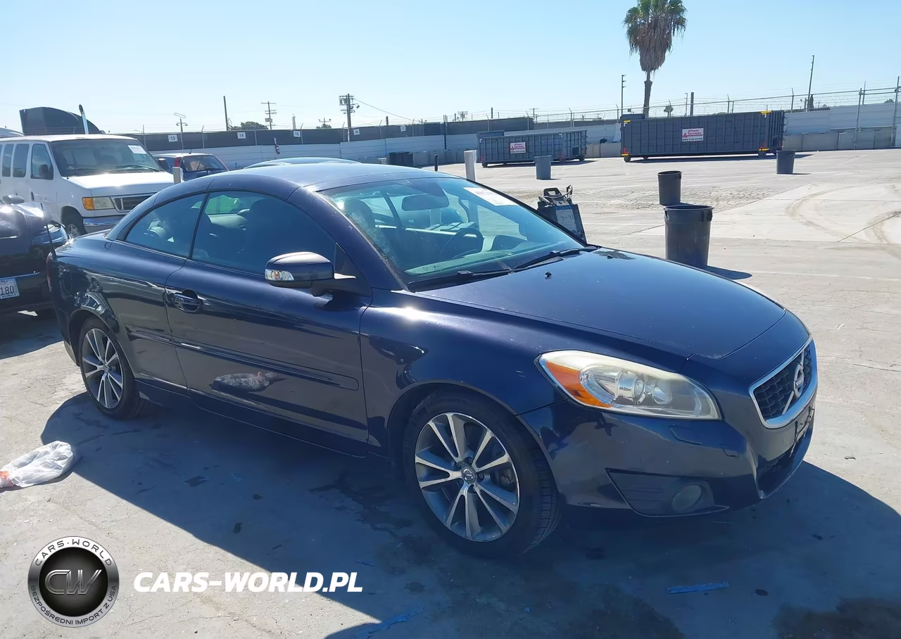 2012 Volvo C70 T5