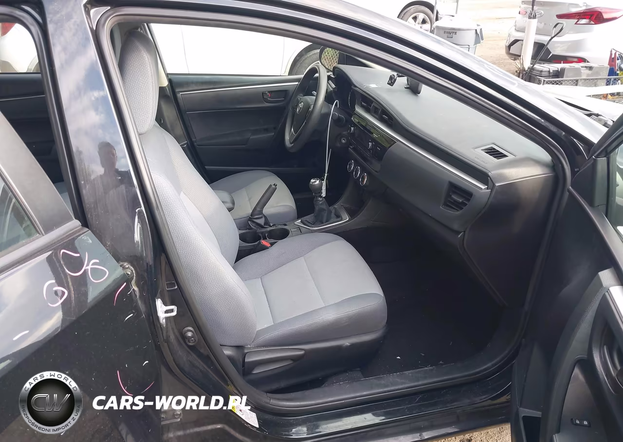 2014 Toyota Corolla L VIN:5YFBURHE1EP066071 - 5