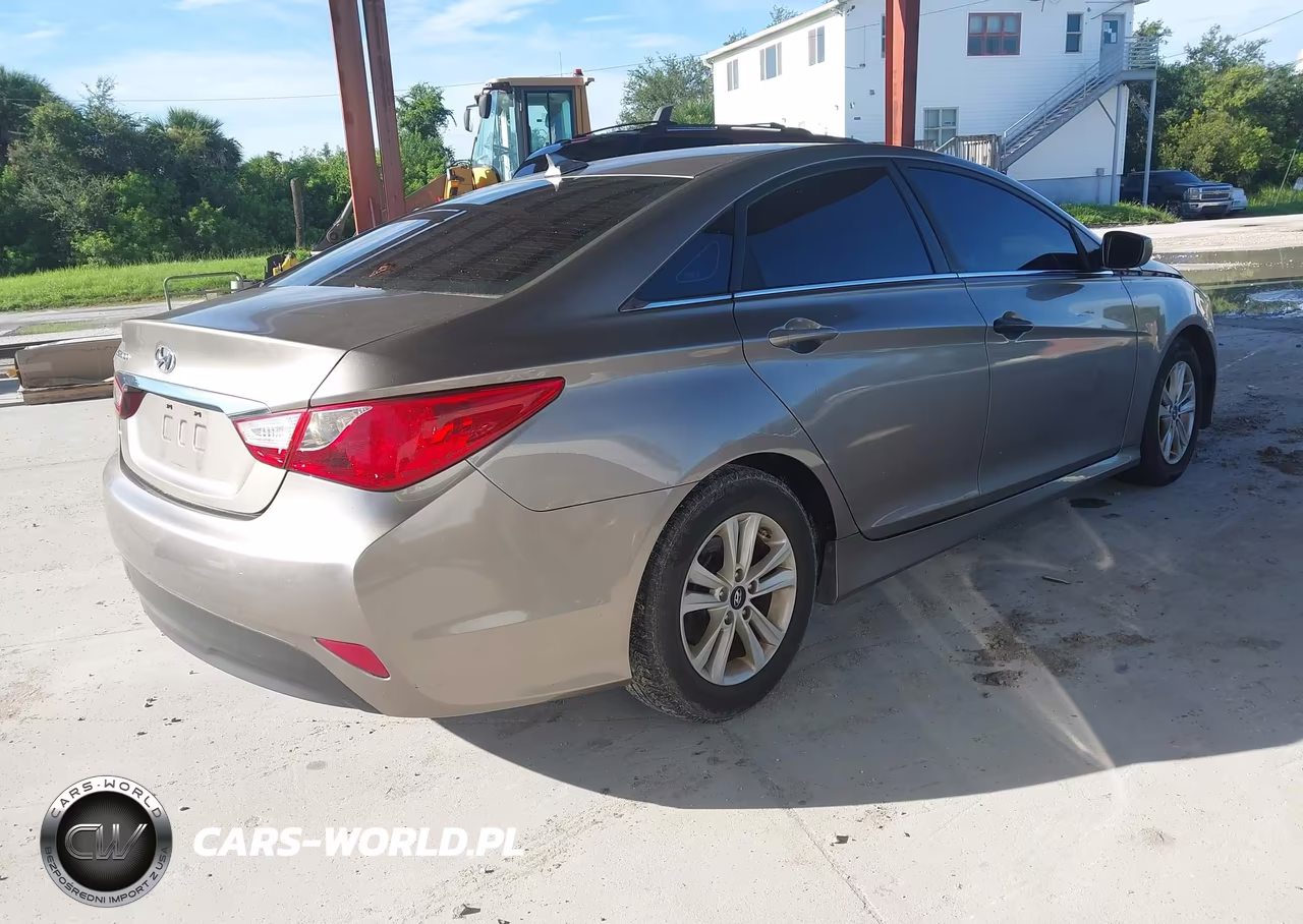 2014 Hyundai Sonata Gls VIN:5NPEB4AC7EH905653 - 4