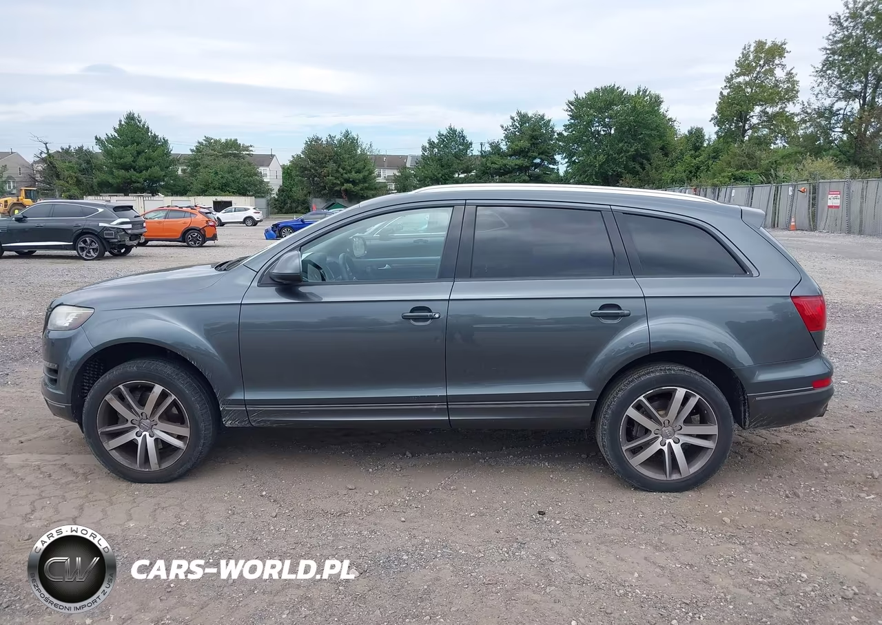 2015 Audi Q7 3.0T Premium VIN:WA1LGAFE2FD016617 - 14