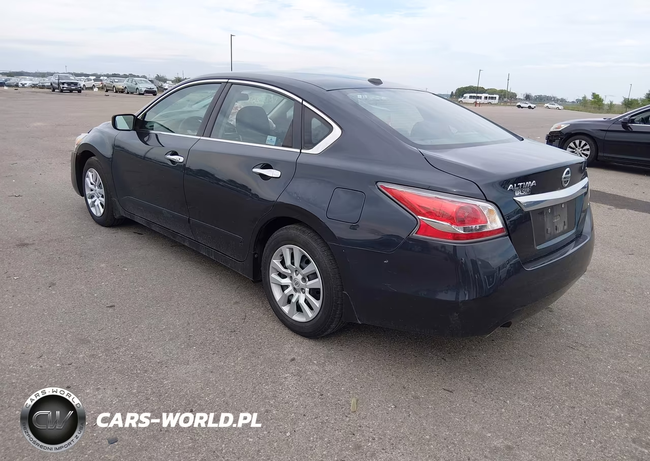 2015 Nissan Altima 2.5 S VIN:1N4AL3AP5FC138090 - 3