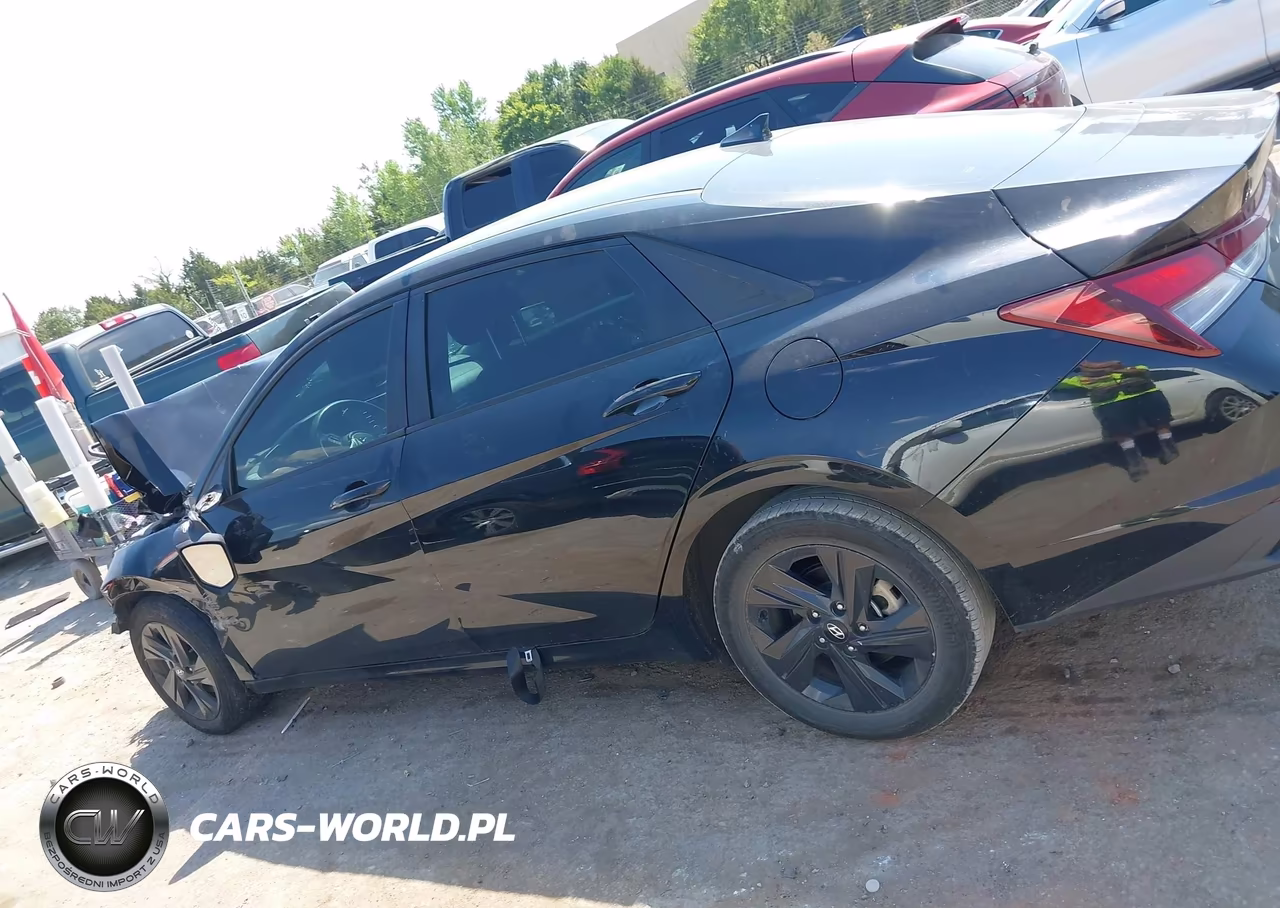 2021 Hyundai Elantra Sel VIN:KMHLM4AG9MU196499 - 13