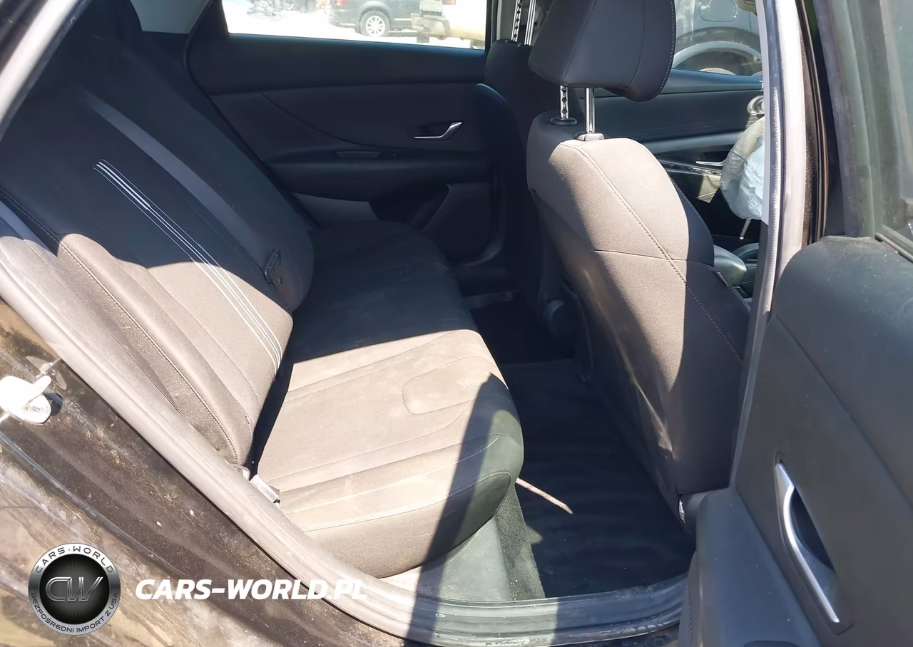 2021 Hyundai Elantra Sel VIN:KMHLM4AG9MU196499 - 8