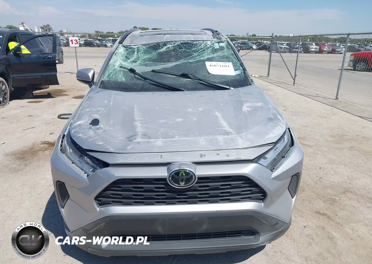 2023 Toyota Rav4 Xle VIN:2T3W1RFV0PC230935 - 12