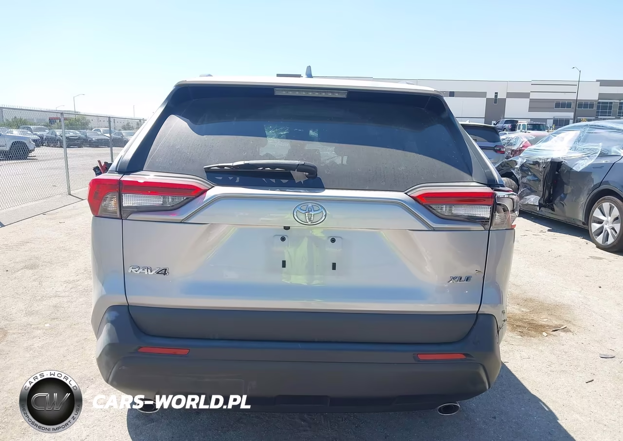 2023 Toyota Rav4 Xle VIN:2T3W1RFV0PC230935 - 16