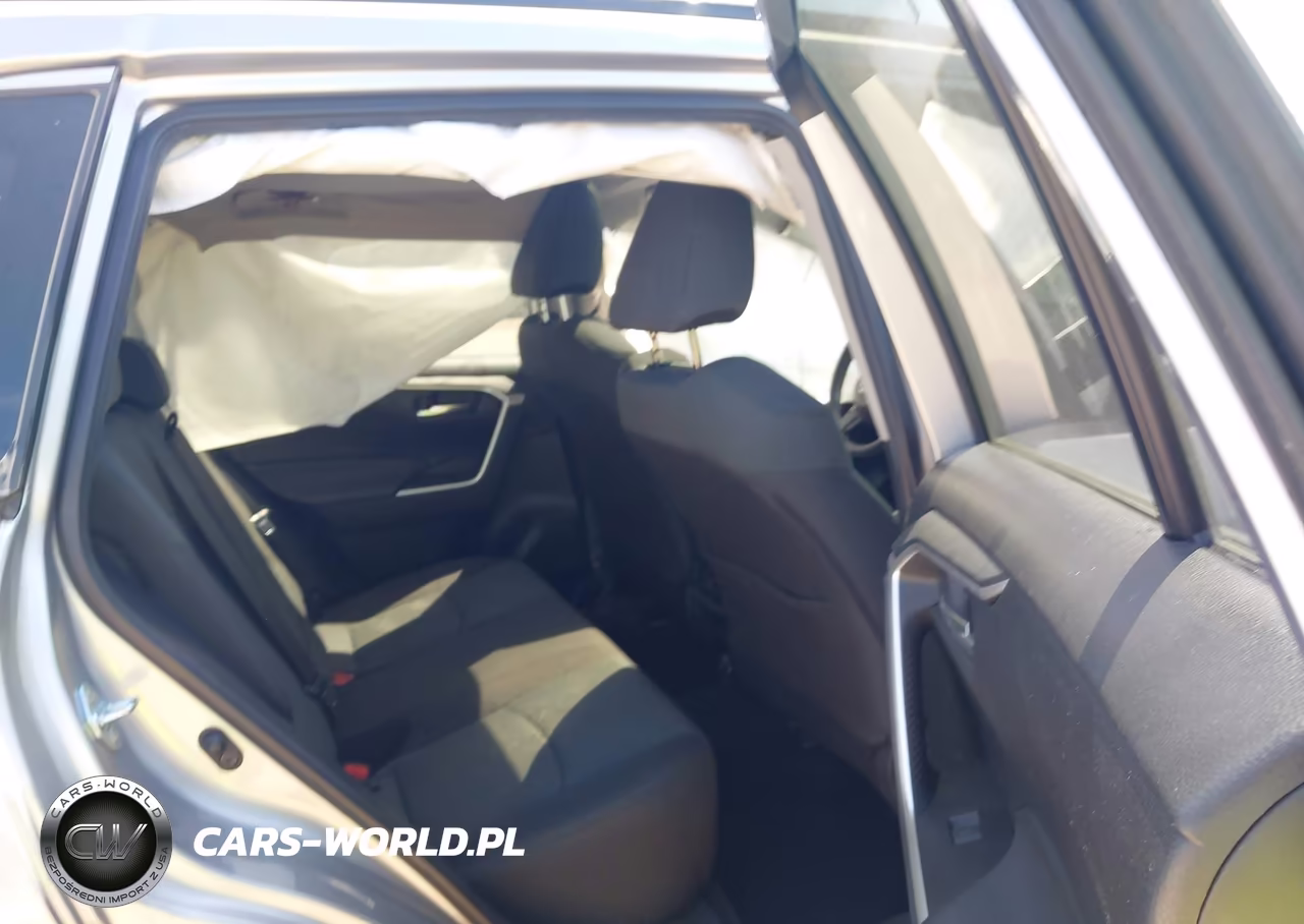 2023 Toyota Rav4 Xle VIN:2T3W1RFV0PC230935 - 8