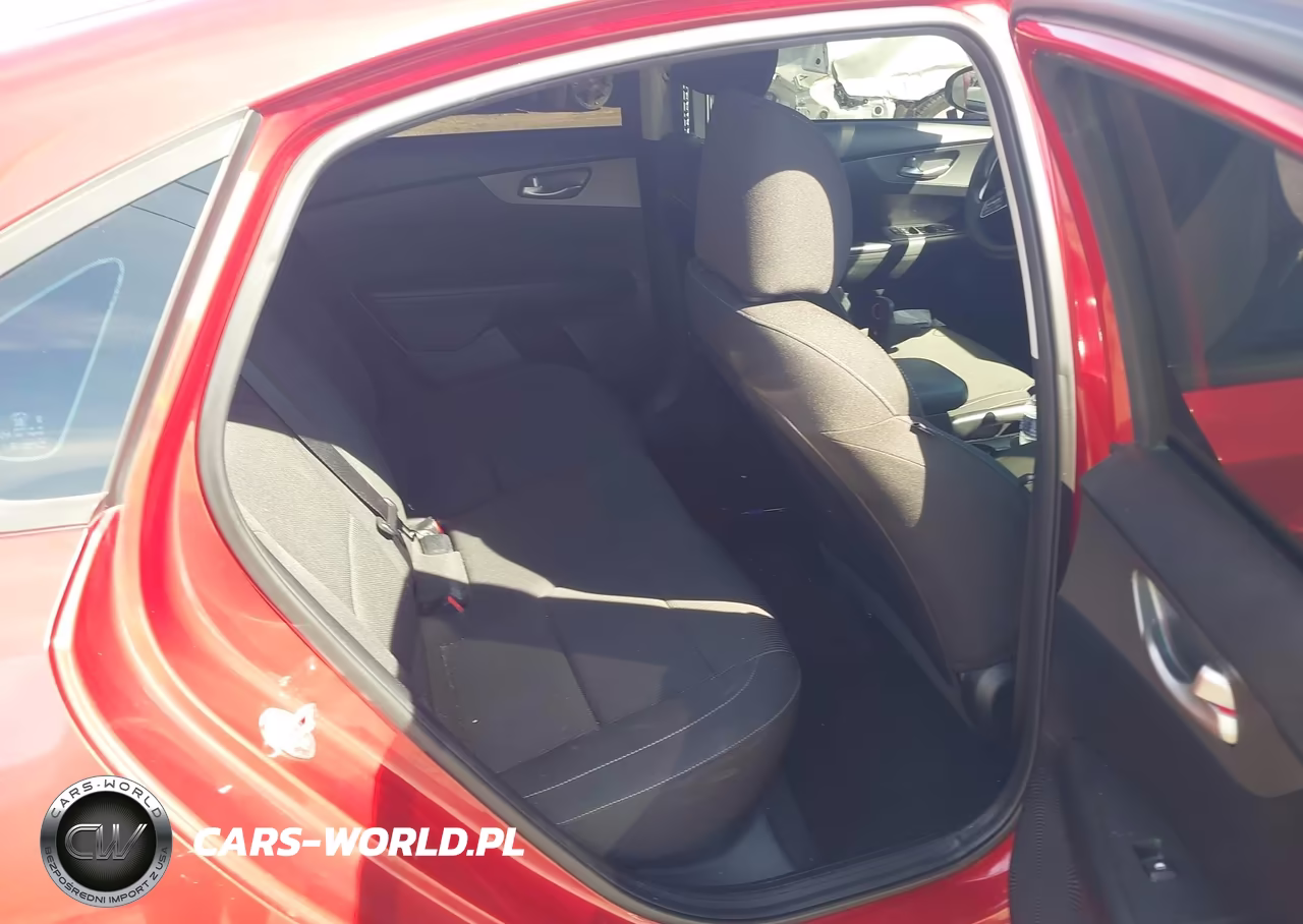 2019 Kia Forte Lxs VIN:3KPF24AD6KE138133 - 8