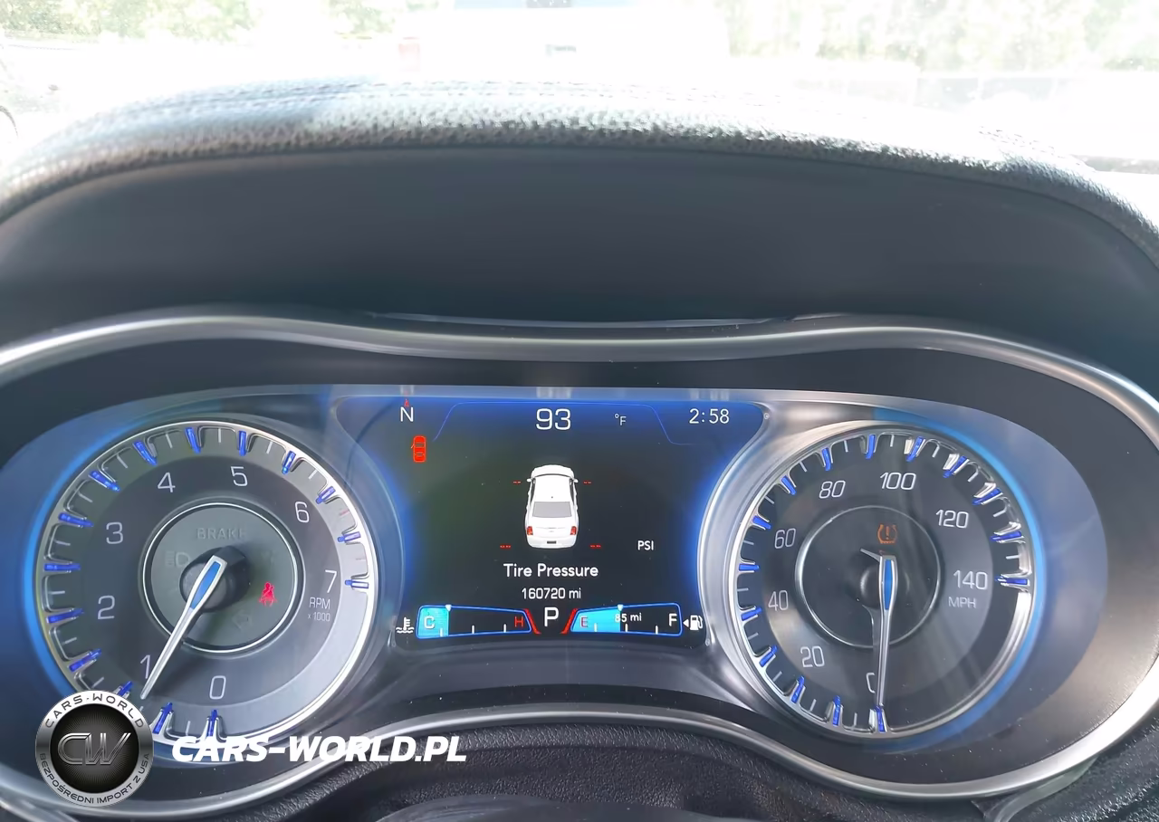 2016 Chrysler 300C VIN:2C3CCAEG3GH116738 - 7
