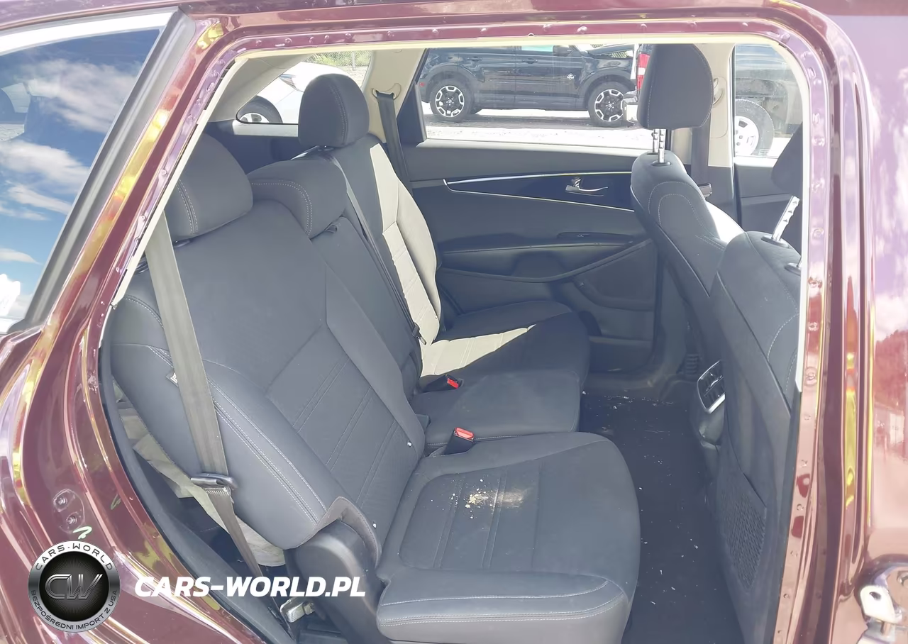 2019 Kia Sorento 2.4L Lx VIN:5XYPG4A37KG561142 - 8