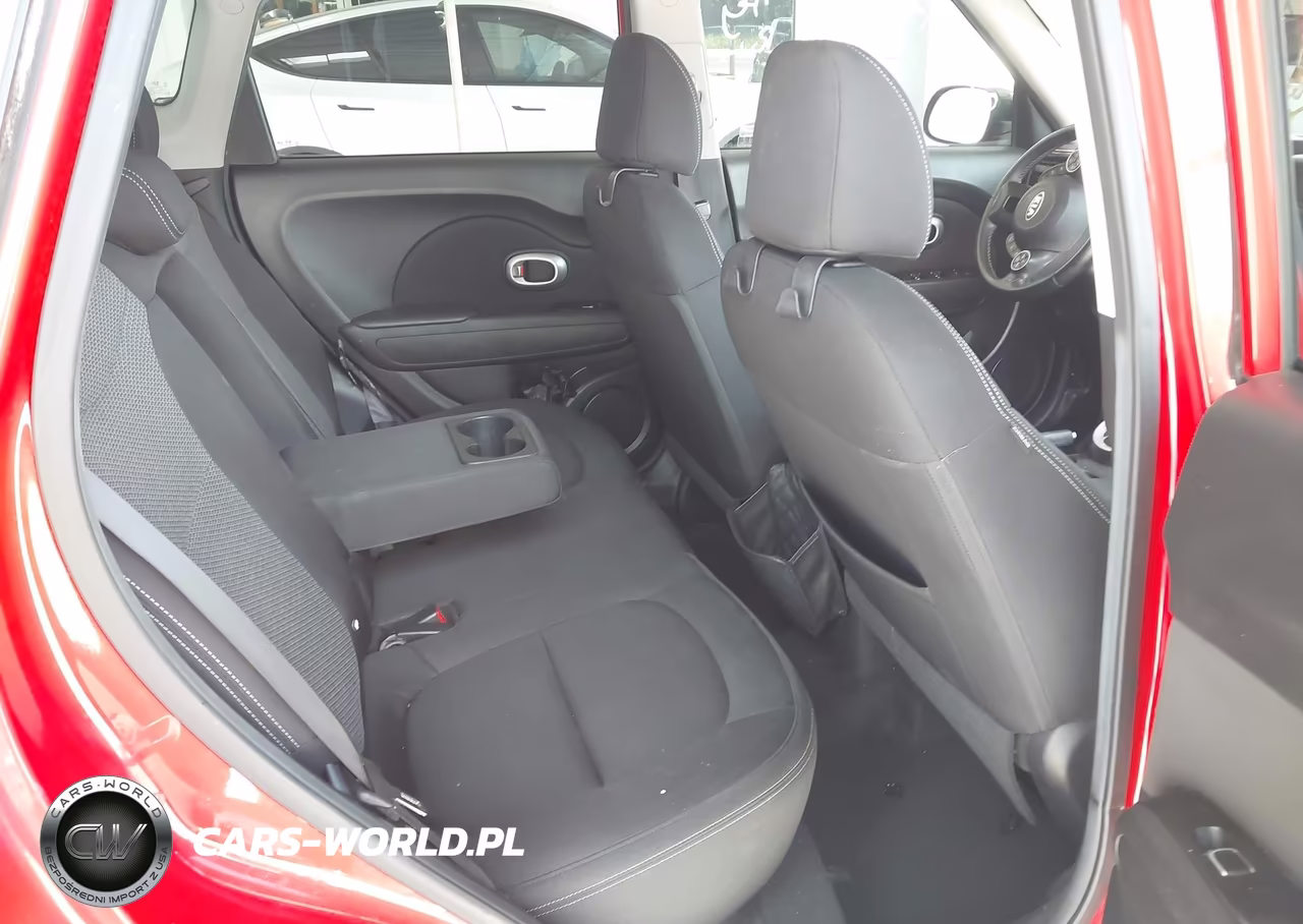 2017 Kia Soul + VIN:KNDJP3A50H7458989 - 8
