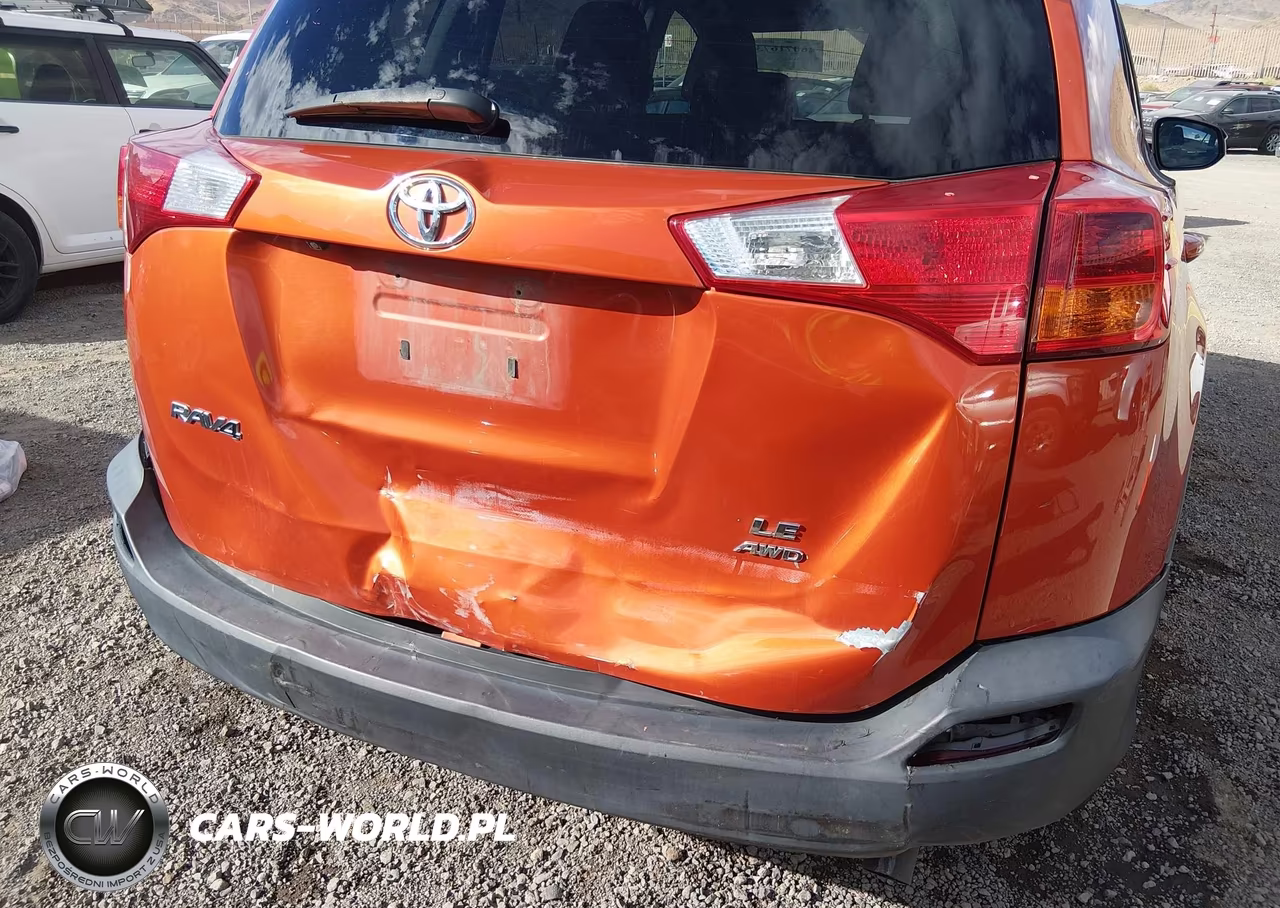2015 Toyota Rav4 Le VIN:2T3BFREV7FW241655 - 6