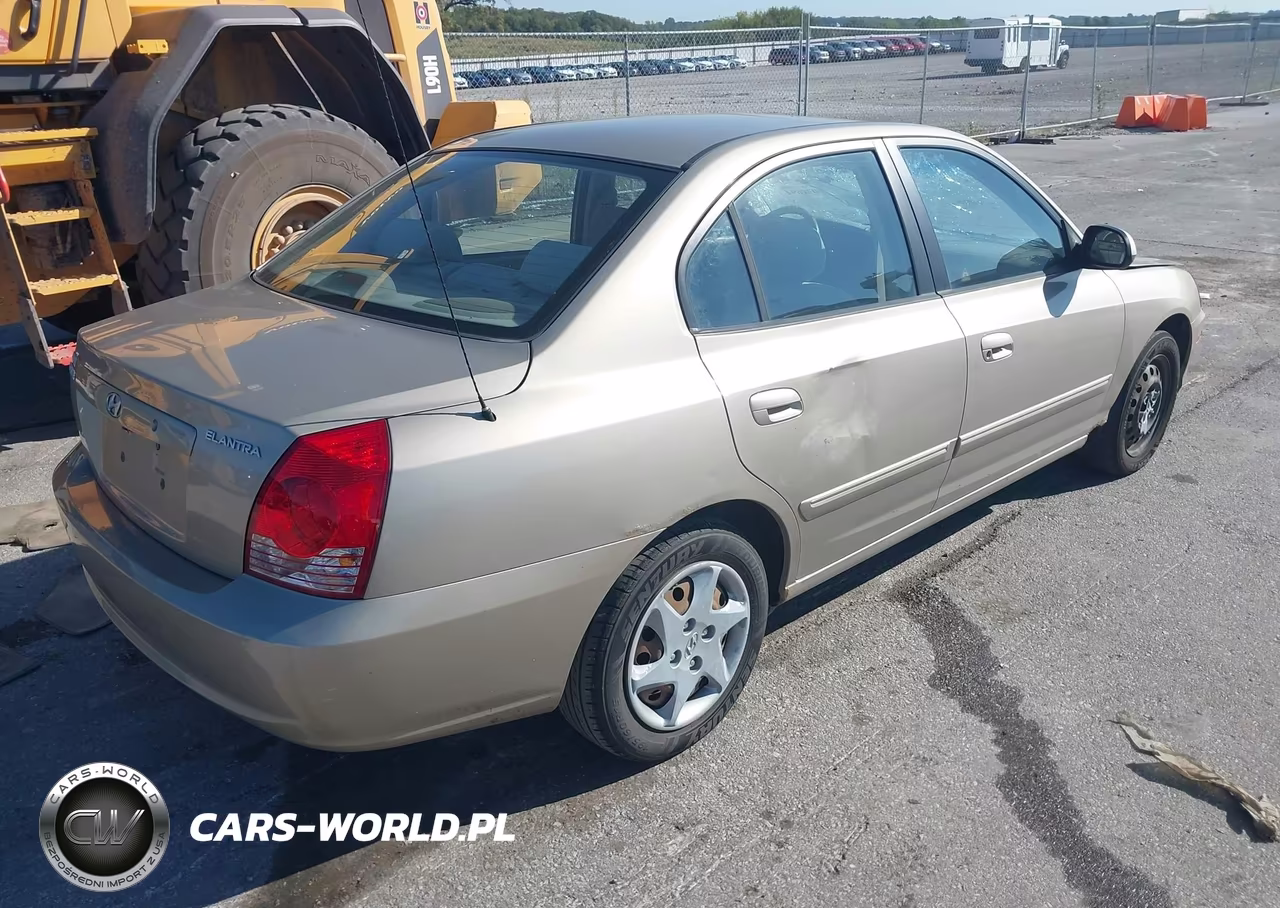 2005 Hyundai Elantra Gls-Gt VIN:KMHDN46D75U052211 - 4