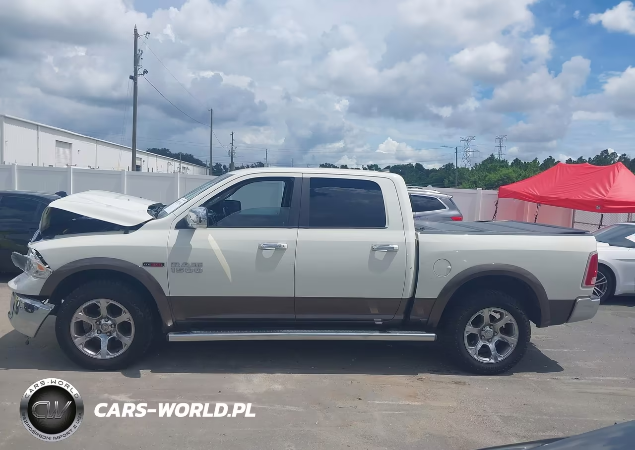 2018 Ram 1500 Laramie 4X4 5'7 Box VIN:1C6RR7NM0JS231902 - 14