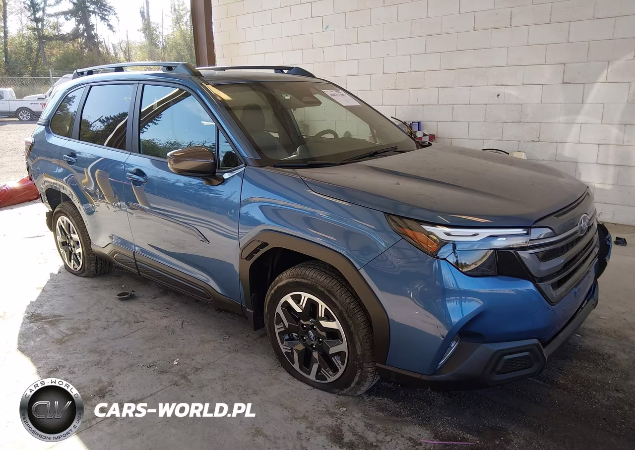 2025 Subaru Forester Premium – zdjęcie 1 z 17