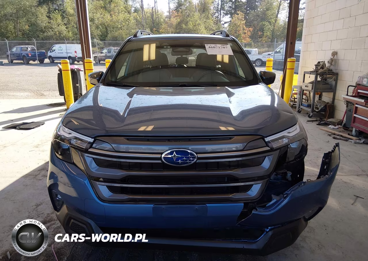 2025 Subaru Forester Premium VIN:JF2SLDDCXSH535211 - 13