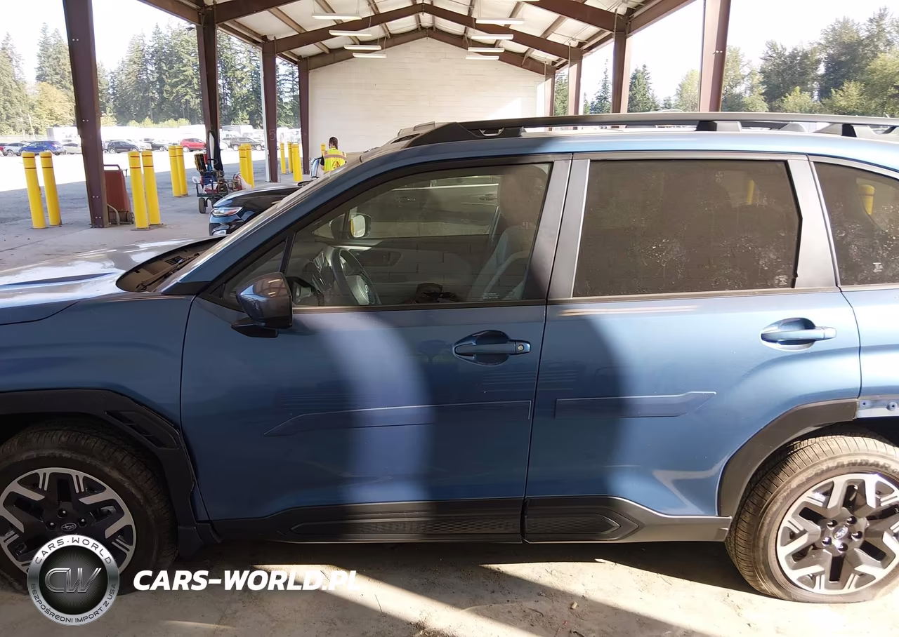 2025 Subaru Forester Premium VIN:JF2SLDDCXSH535211 - 15