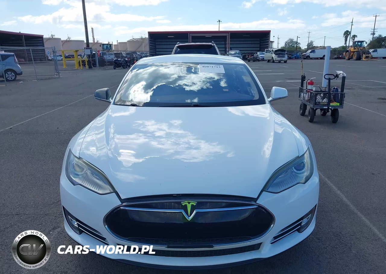 2013 Tesla Model S VIN:5YJSA1AC7DFP11187 - 13