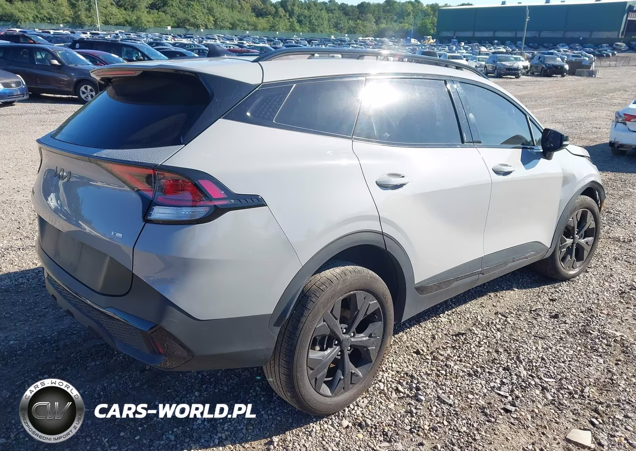2025 Kia Sportage X-Line VIN:5XYK6CDF2SG303818 - 4