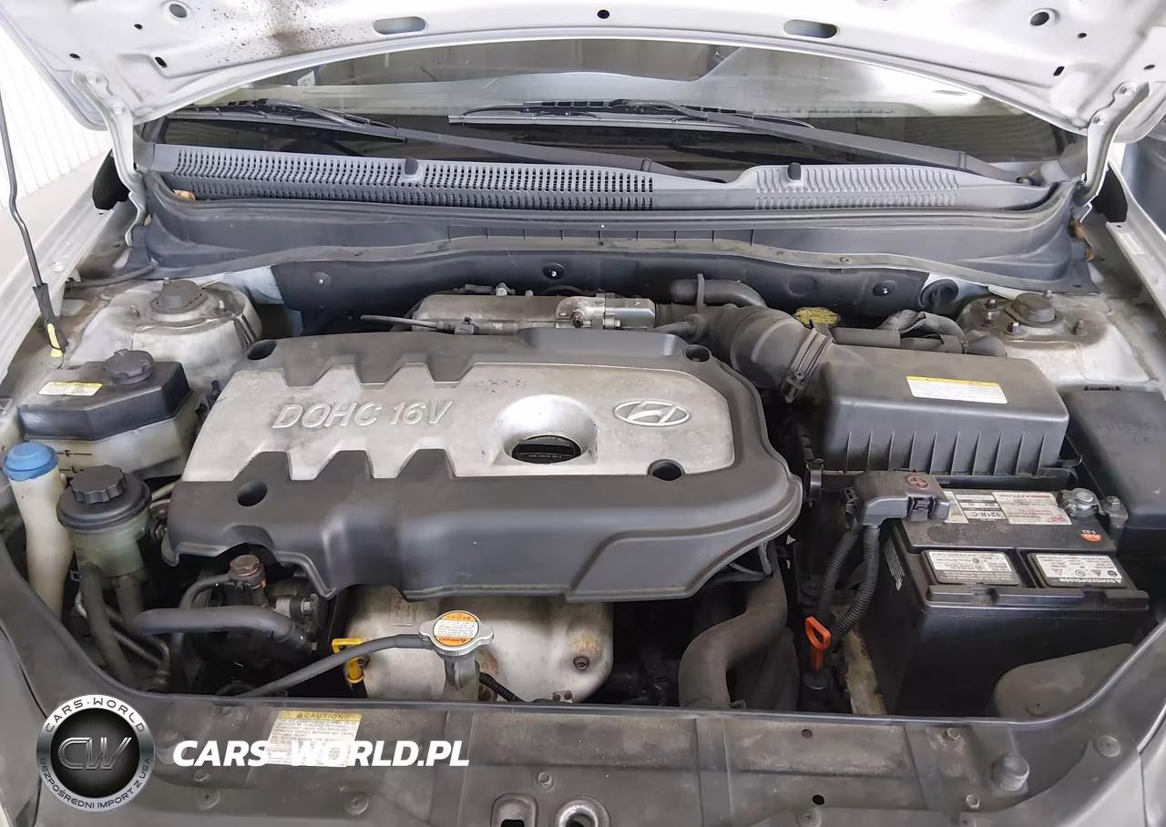 2007 Hyundai Accent Gs VIN:KMHCM36C87U047182 - 10
