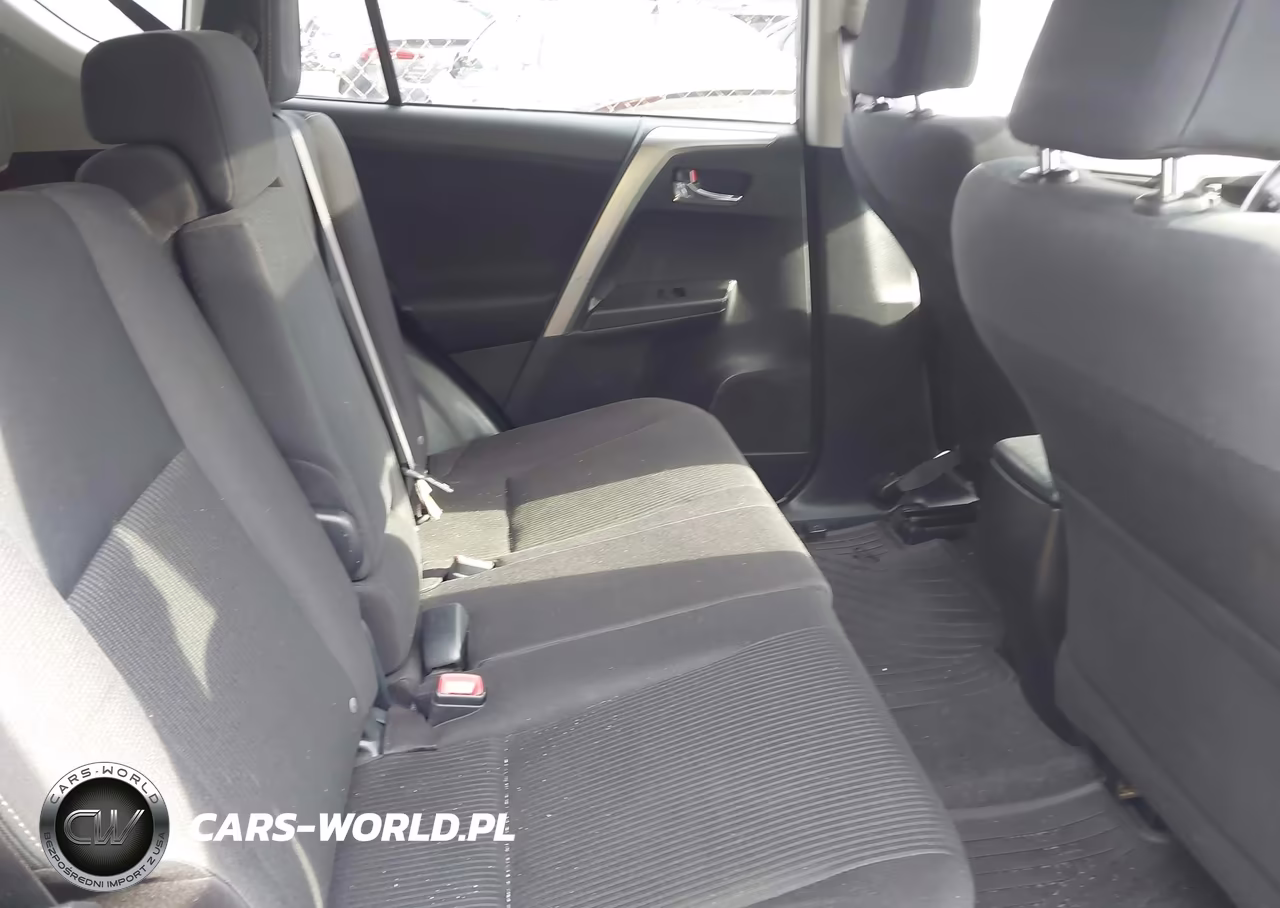 2015 Toyota Rav4 Xle VIN:JTMRFREV8FJ034642 - 8