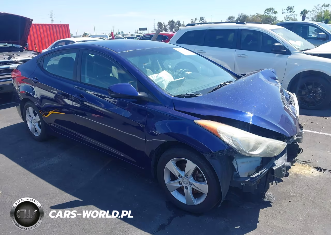 2013 Hyundai Elantra Gls
