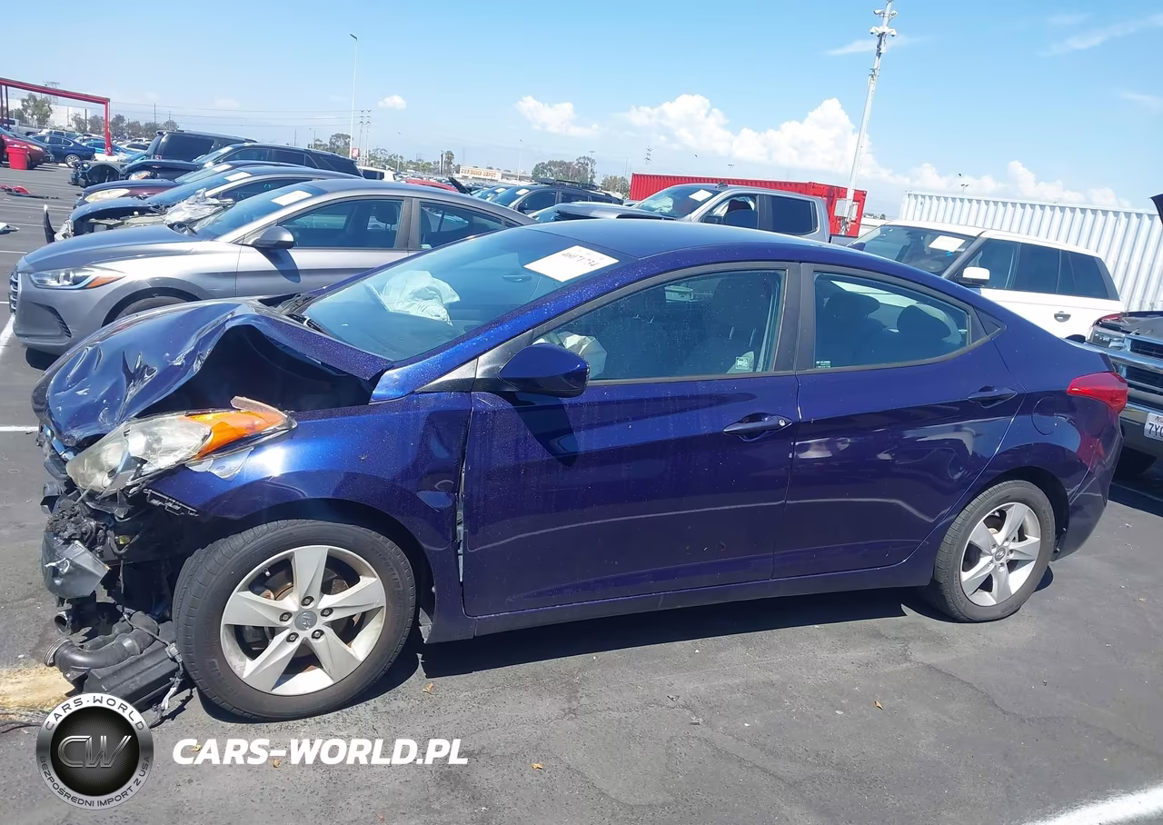 2013 Hyundai Elantra Gls VIN:5NPDH4AEXDH331639 - 15