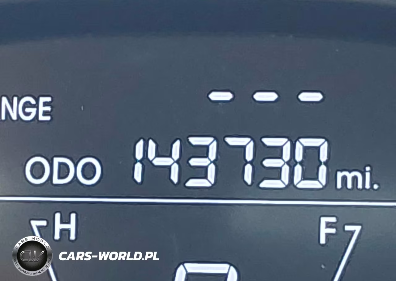 2013 Hyundai Elantra Gls VIN:5NPDH4AEXDH331639 - 16