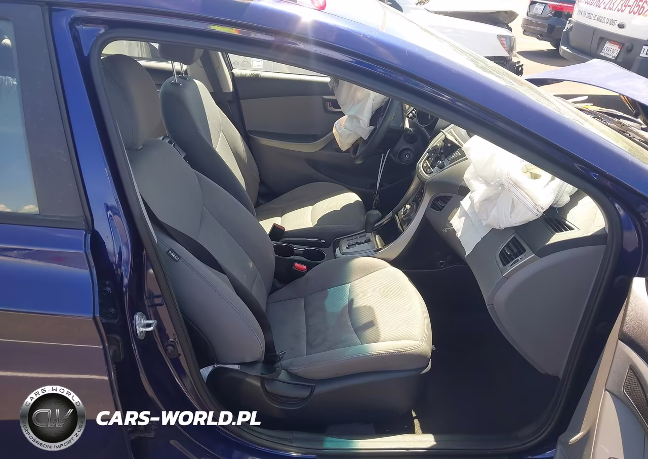 2013 Hyundai Elantra Gls VIN:5NPDH4AEXDH331639 - 5