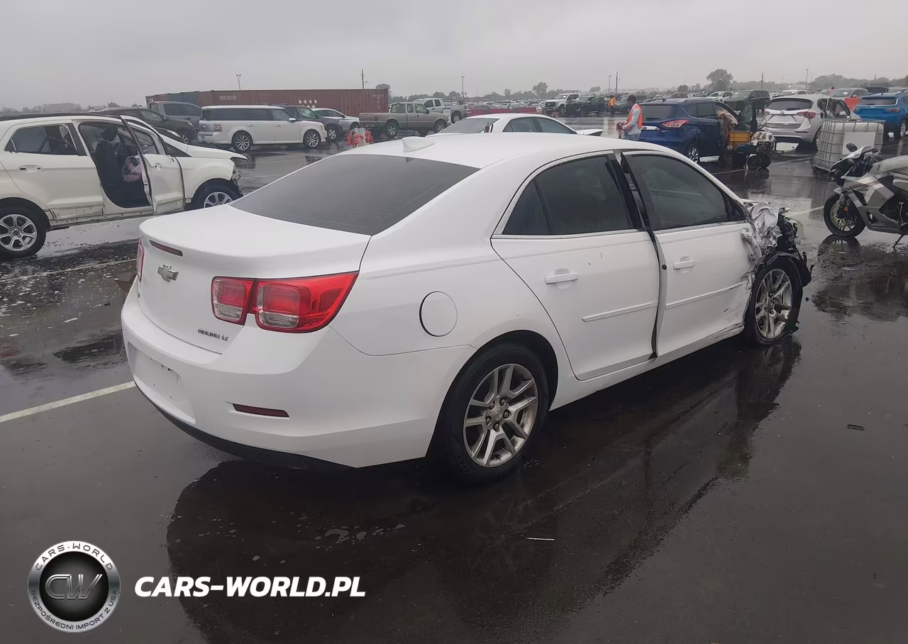 2015 Chevrolet Malibu 1Lt VIN:1G11C5SL8FF266395 - 4