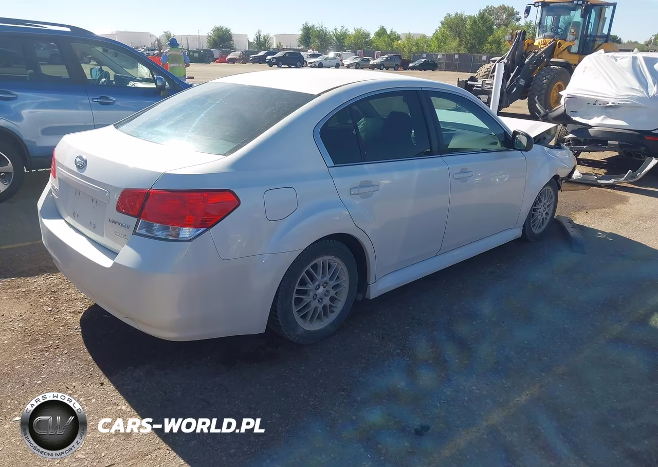 2011 Subaru Legacy 2.5I VIN:4S3BMBA69B3252455 - 4