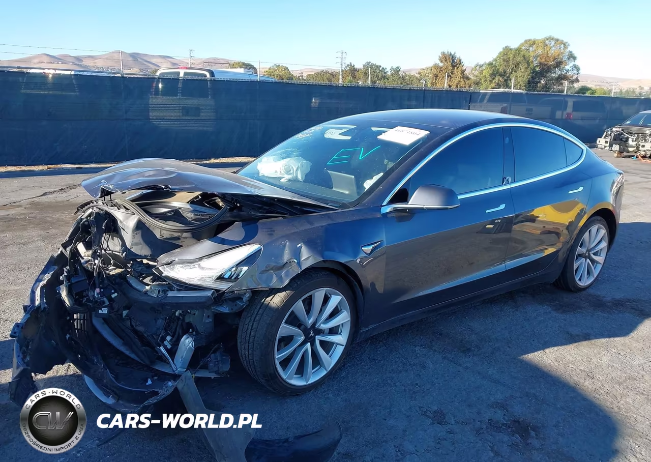 2018 Tesla Model 3 Long Range-Performance VIN:5YJ3E1EB7JF068815 - 2