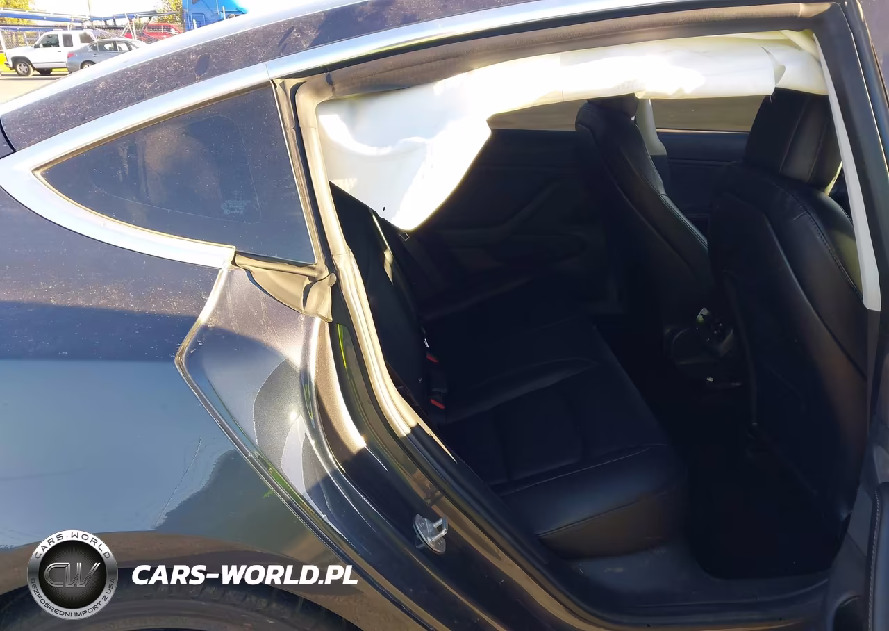 2018 Tesla Model 3 Long Range-Performance VIN:5YJ3E1EB7JF068815 - 8