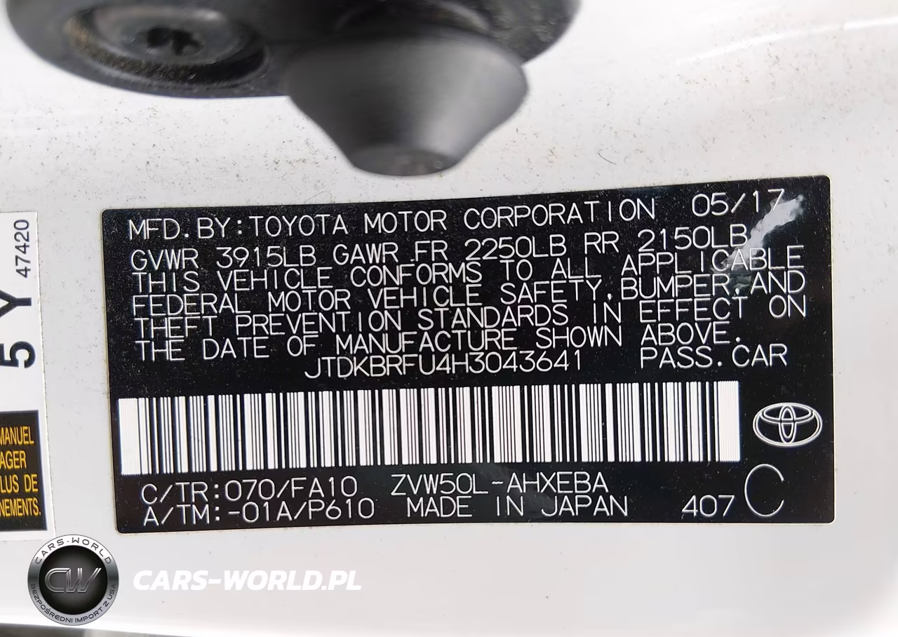 2017 Toyota Prius Two VIN:JTDKBRFU4H3043641 - 9