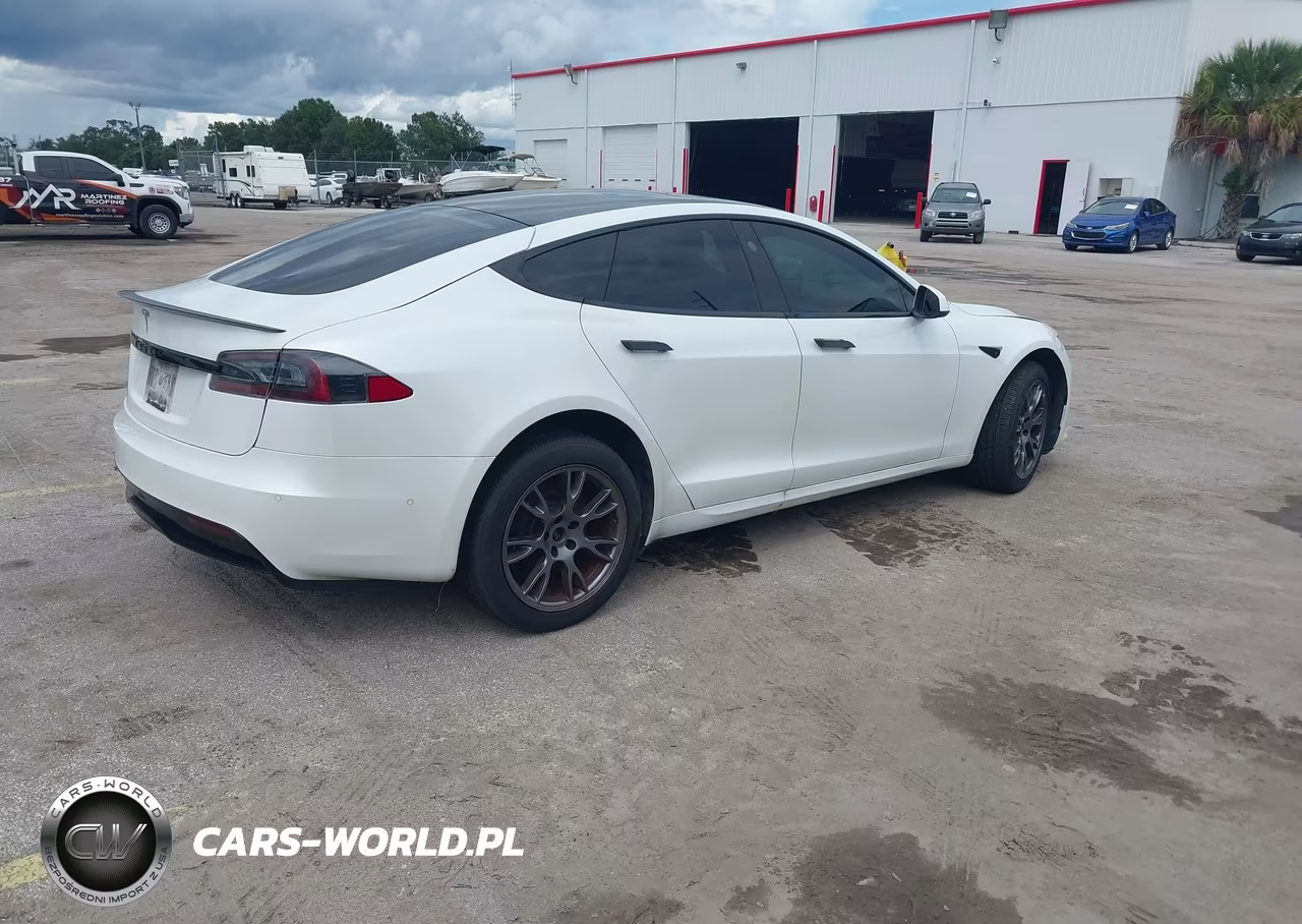 2021 Tesla Model S Long Range Dual Motor All-Wheel Drive VIN:5YJSA1E51MF428201 - 4