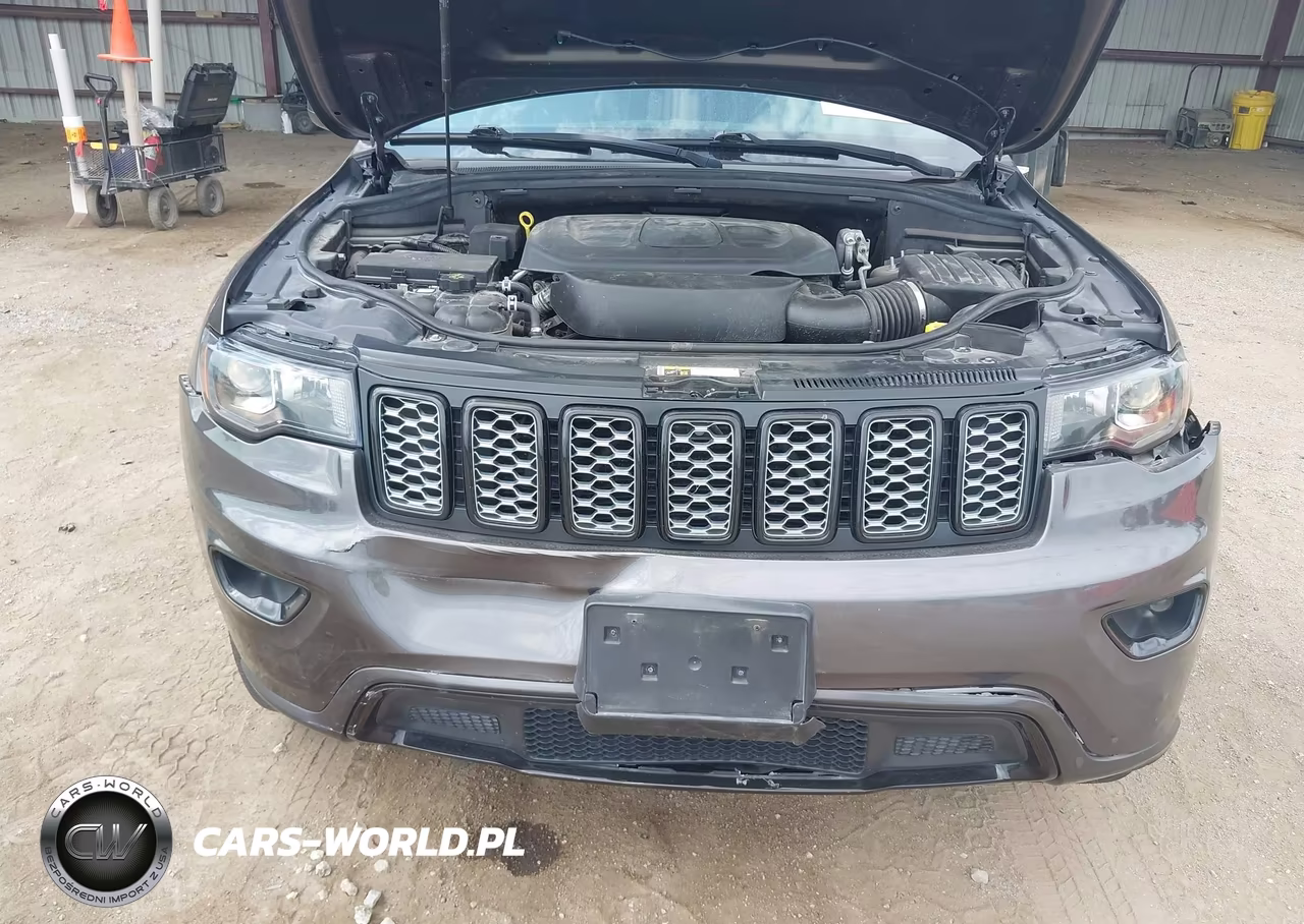 2019 Jeep Grand Cherokee Altitude 4X4 VIN:1C4RJFAG2KC775274 - 10