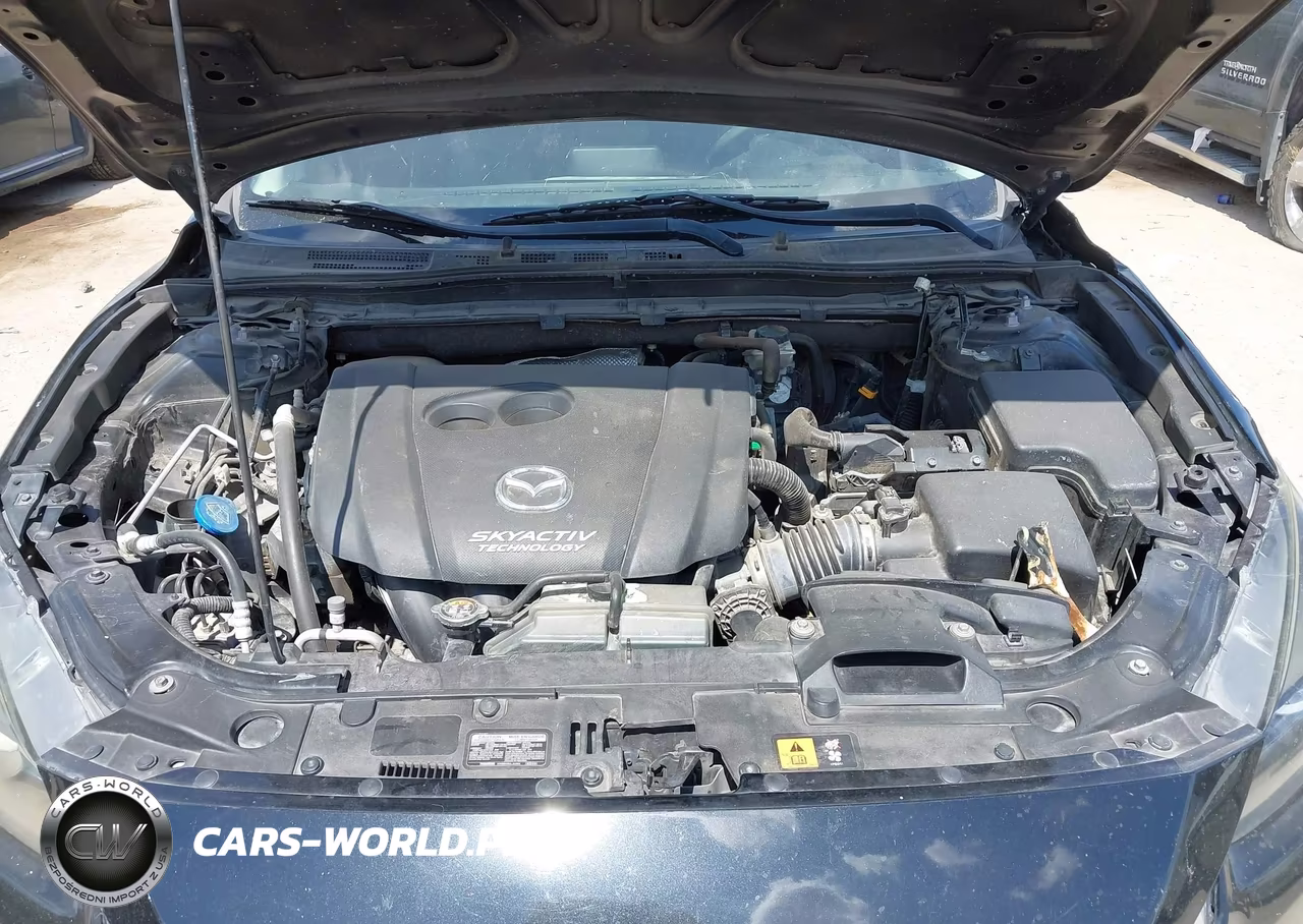 2018 Mazda Mazda3 Touring VIN:3MZBN1V39JM208232 - 10