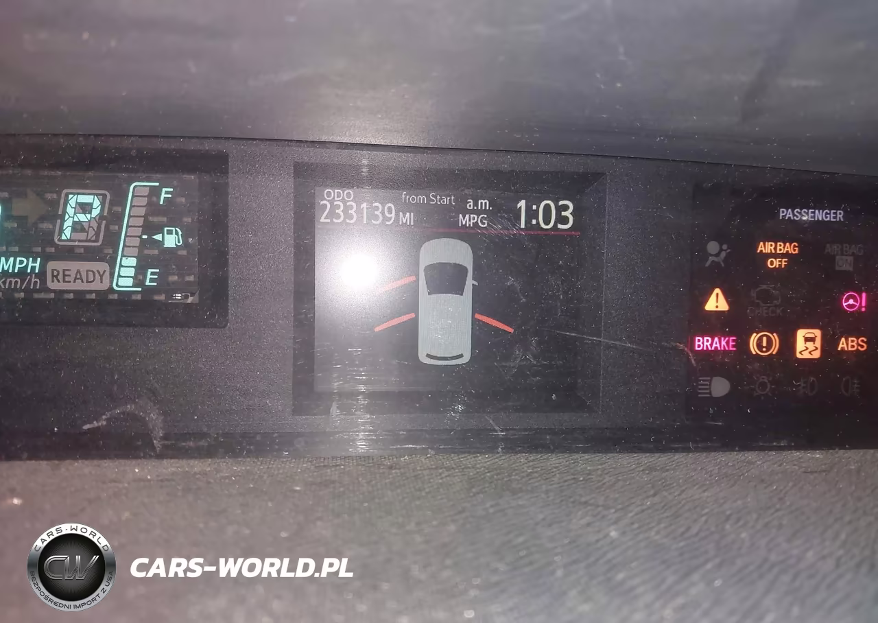 2012 Toyota Prius C One VIN:JTDKDTB35C1510560 - 7