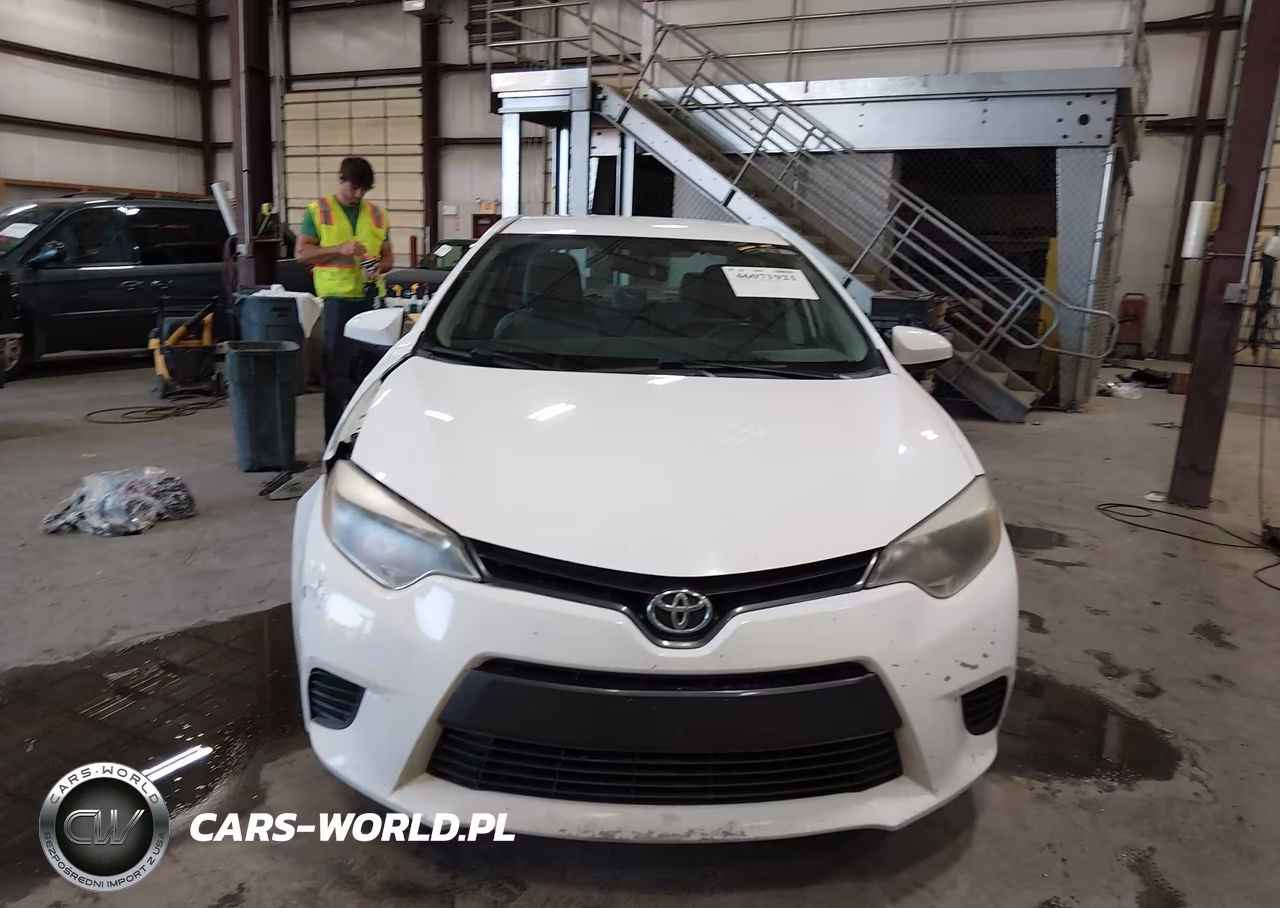 2016 Toyota Corolla Le VIN:5YFBURHE0GP458557 - 12