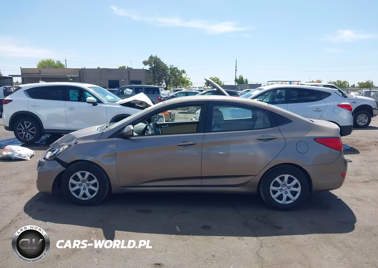 2013 Hyundai Accent Gls VIN:KMHCT4AE5DU440408 - 14